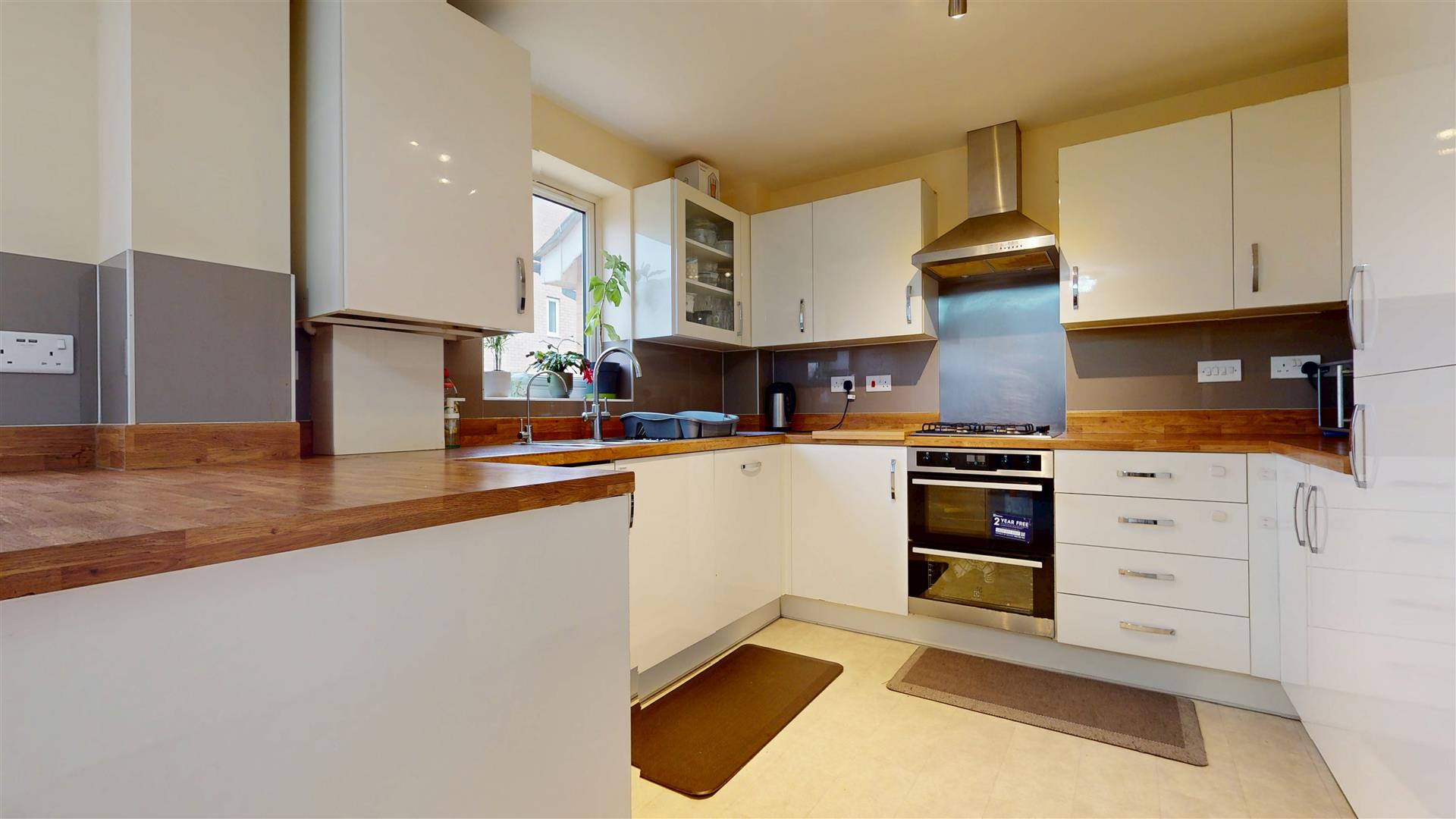 4 bed property in Angus Way, Milton Keynes